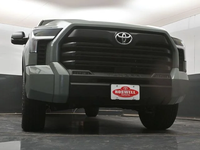 Used 2025  Toyota SR5 image 18