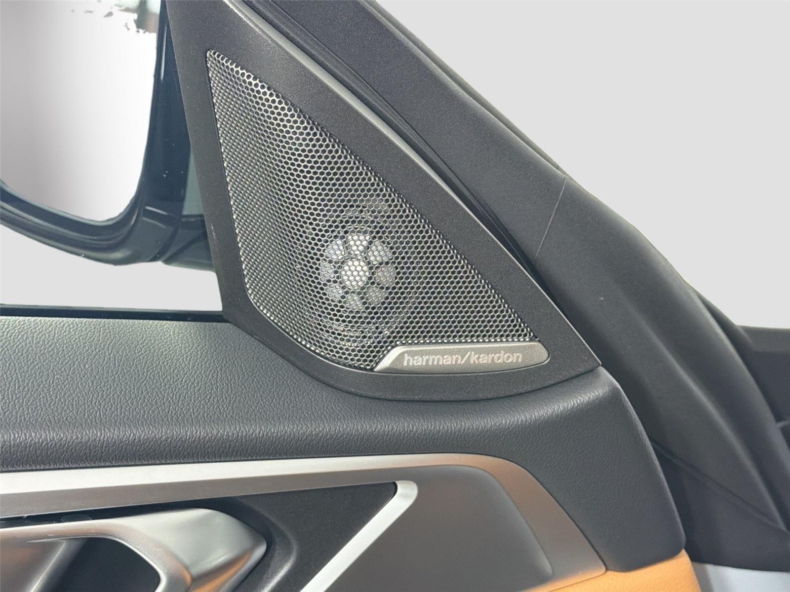 New 2026 Brooklyn Grey Metallic BMW xDrive40 image 19