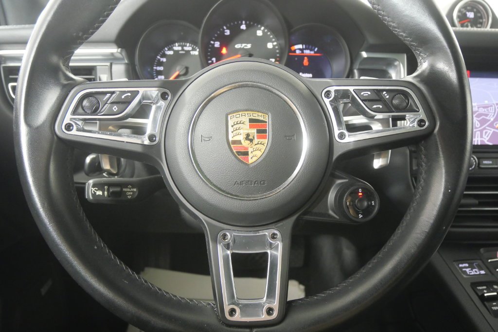 Used 2021  Porsche GTS image 18
