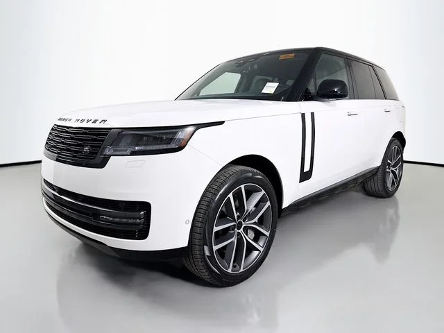 New 2026 Fuji White Land Rover SE image 1