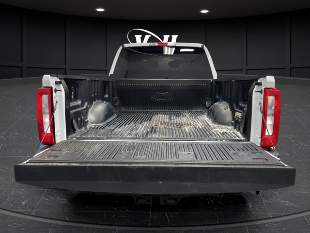 Used 2024 Oxford White Ford XLT image 24