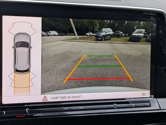 New 2026 White Volkswagen 2.0T SE w/Technology image 23