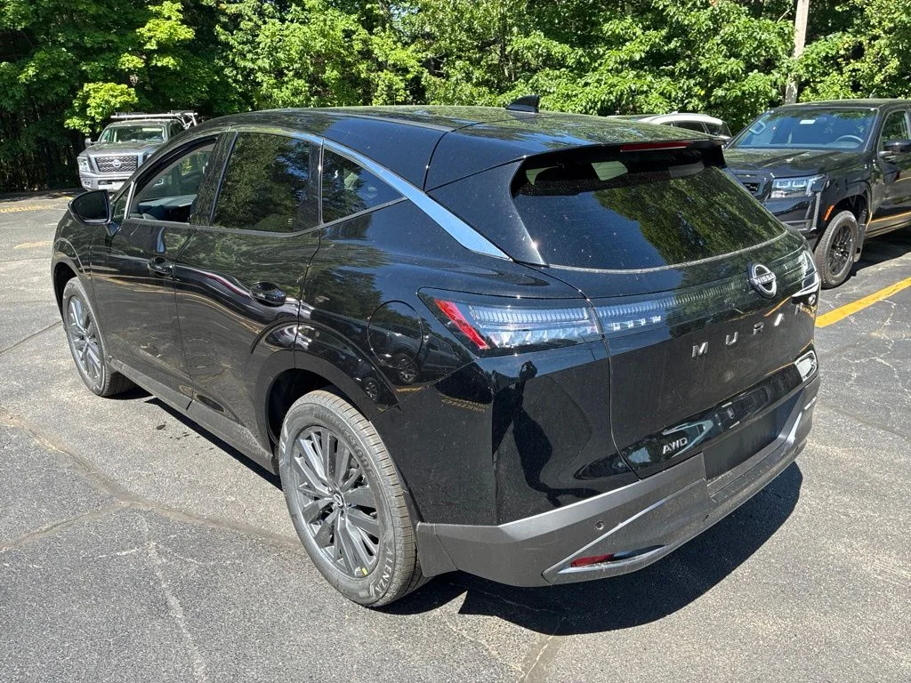 New 2026 Super Black Nissan SL image 5
