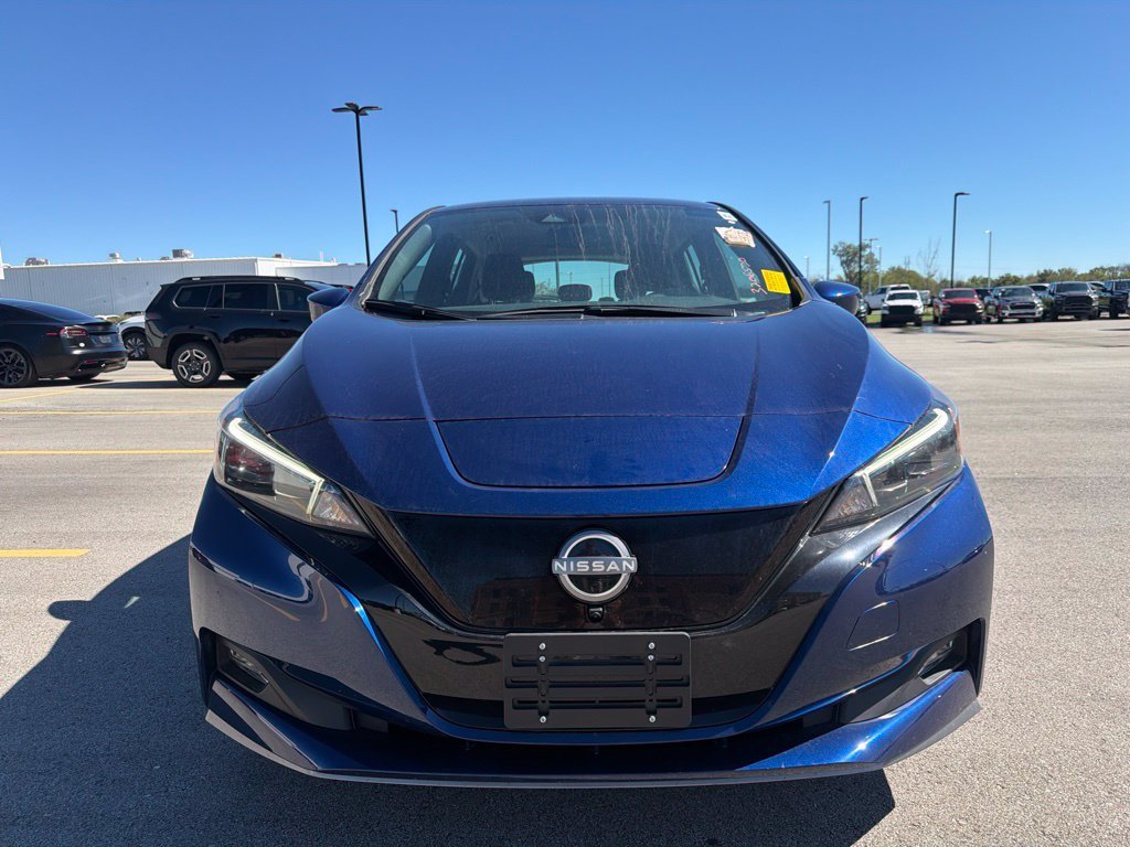 Used 2025 Blue Nissan SV Plus image 2