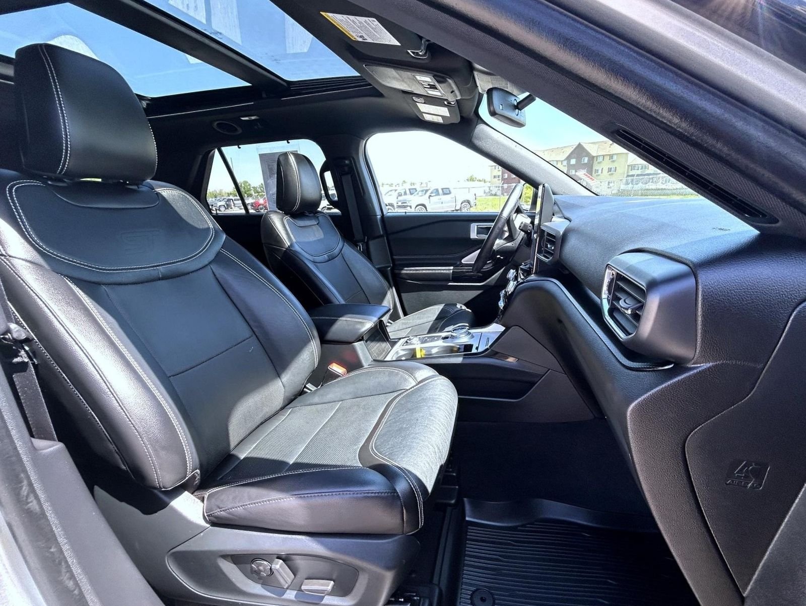 Used 2022 Silver Ford ST image 15