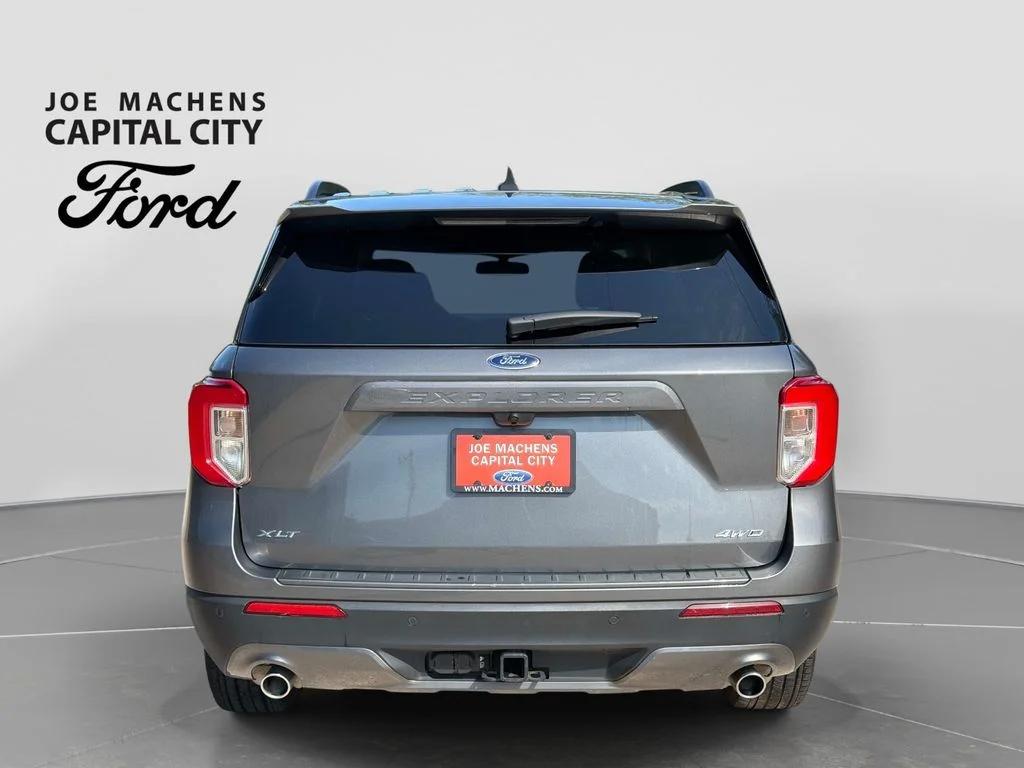 Used 2022 Gray Ford XLT image 6