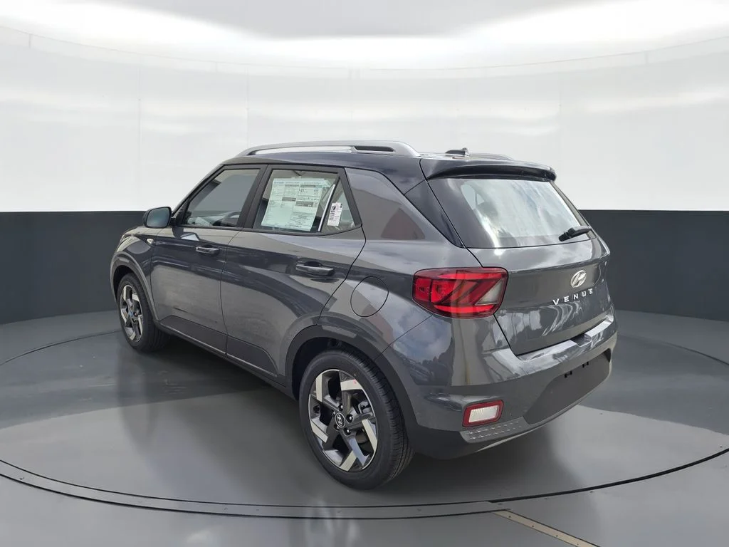 New 2026 Gray Hyundai SEL image 4