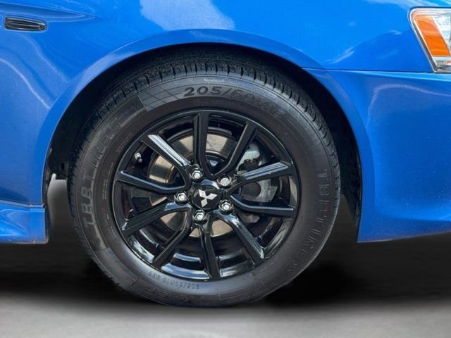 Used 2017  Mitsubishi ES image 32