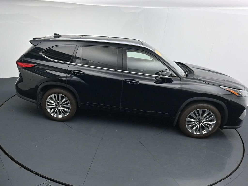 Used 2023 Black Toyota Platinum image 31