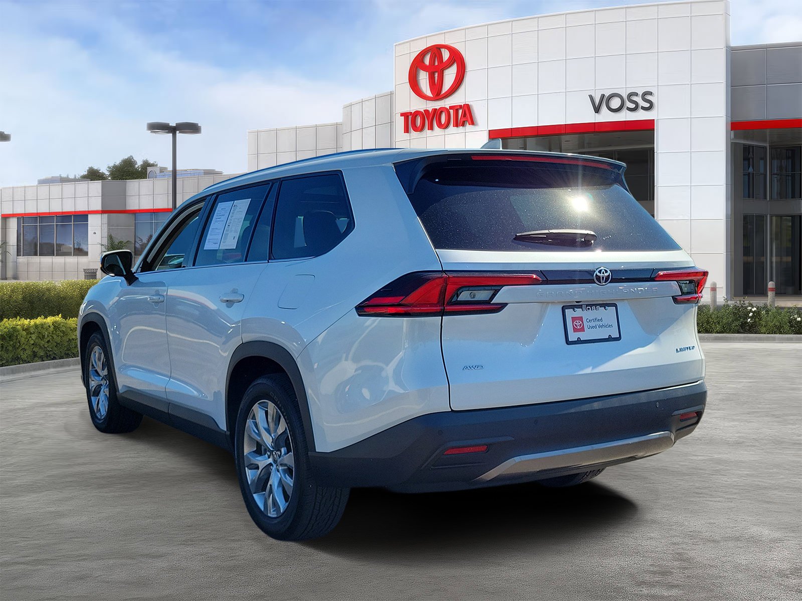 Certified Used 2026 Wind Chill Pearl Toyota Limited image 3