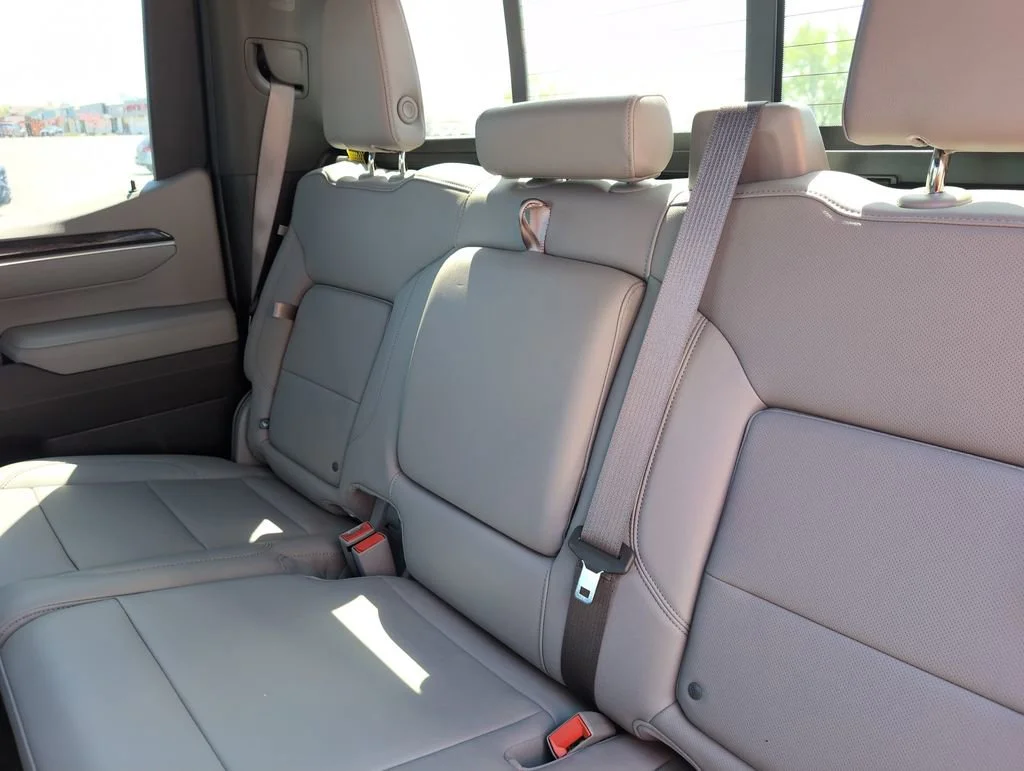 2025 Chevrolet Silverado 1500 LTZ - Photo 11