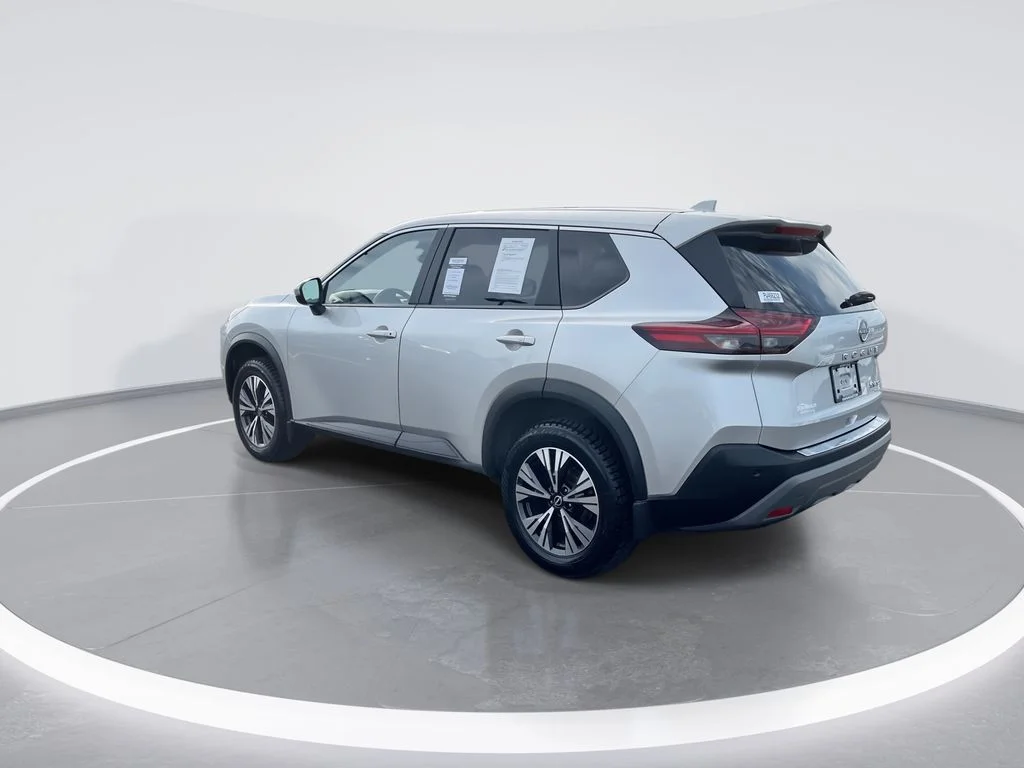 Used 2023 Silver Nissan SV image 6