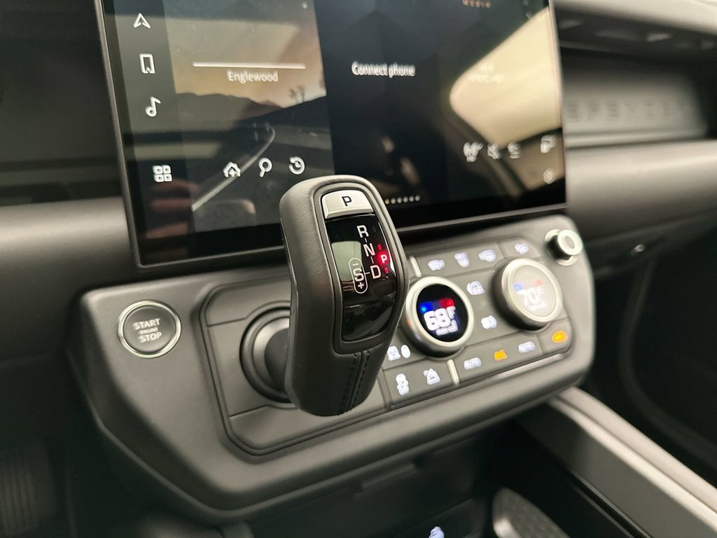 New 2026 Borasco Grey Land Rover X-Dynamic SE image 12