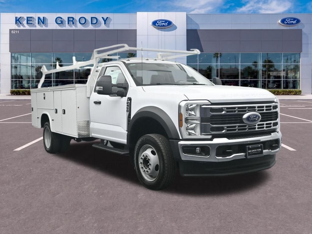 2025 Ford F-450 XL Regular Cab 169-In DRW's photo