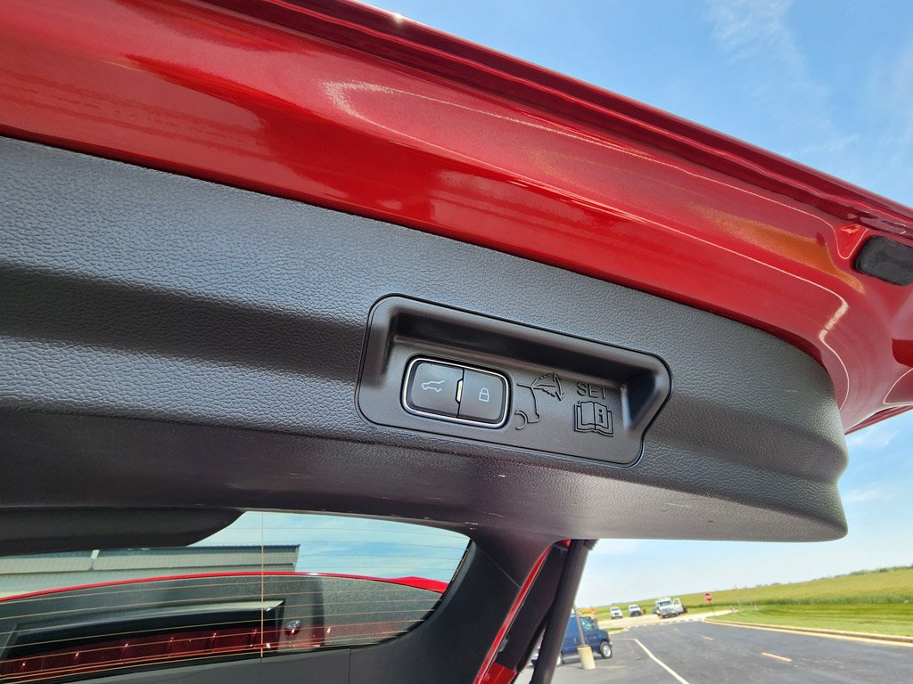Used 2025 Rapid Red Metallic Tinted Clearcoat Ford ST-Line image 19