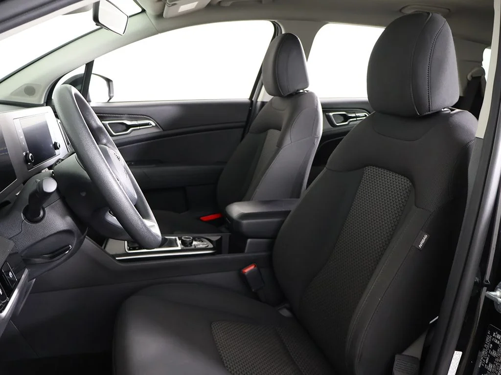 Used 2024 Black Kia LX image 28