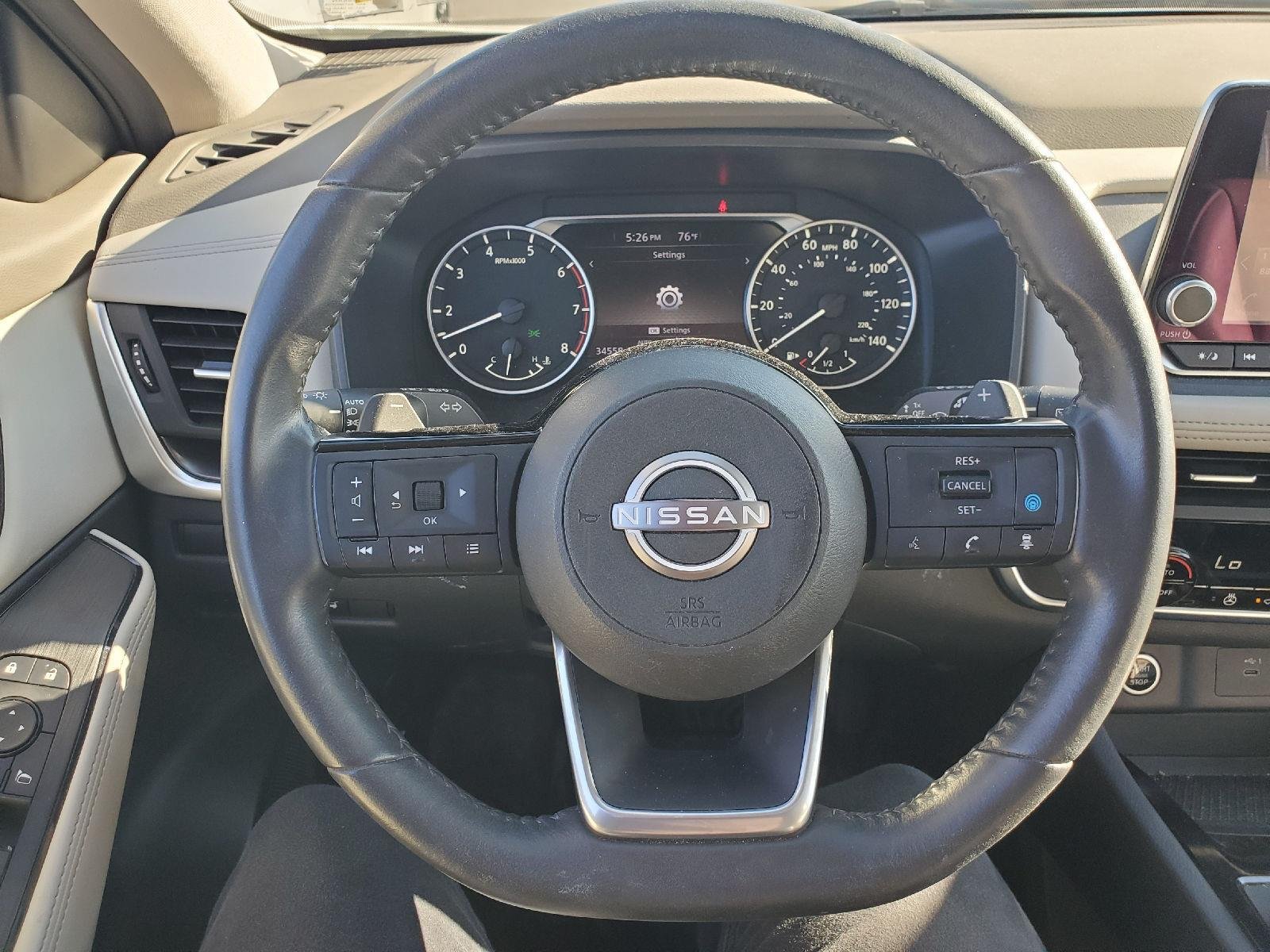 Used 2023 Pearl White Tricoat Nissan SV image 9