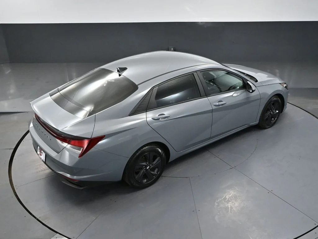 Used 2021 Gray Hyundai SEL image 53