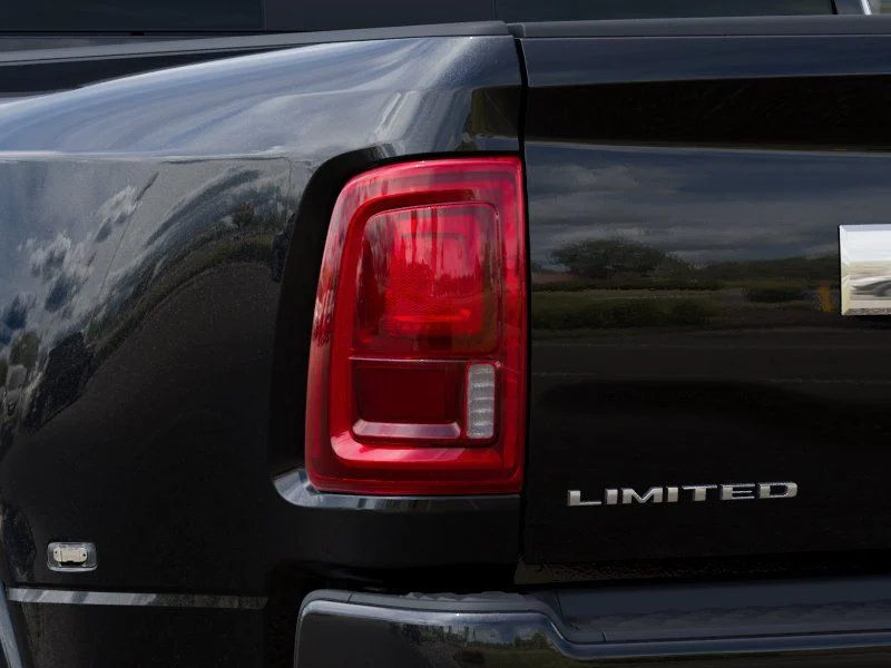 New 2026 Diamond Black Crystal Pearlcoat RAM Limited image 10
