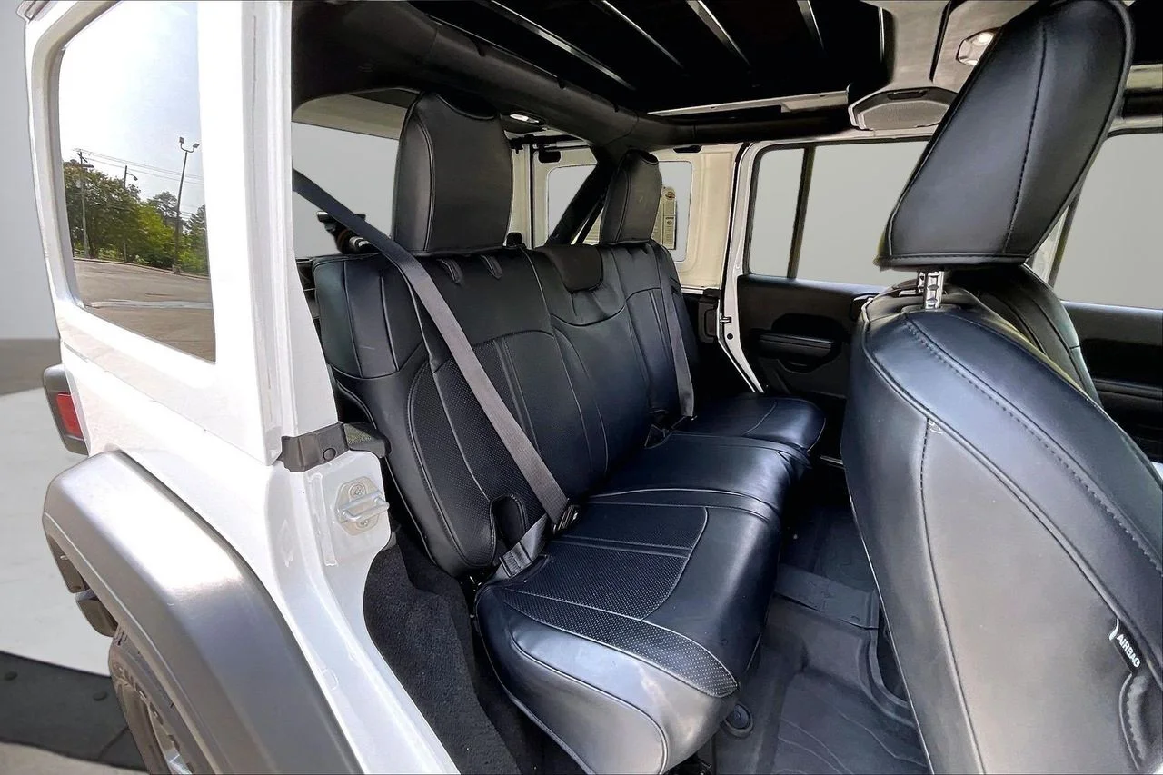 Used 2023 White Jeep Sport image 24