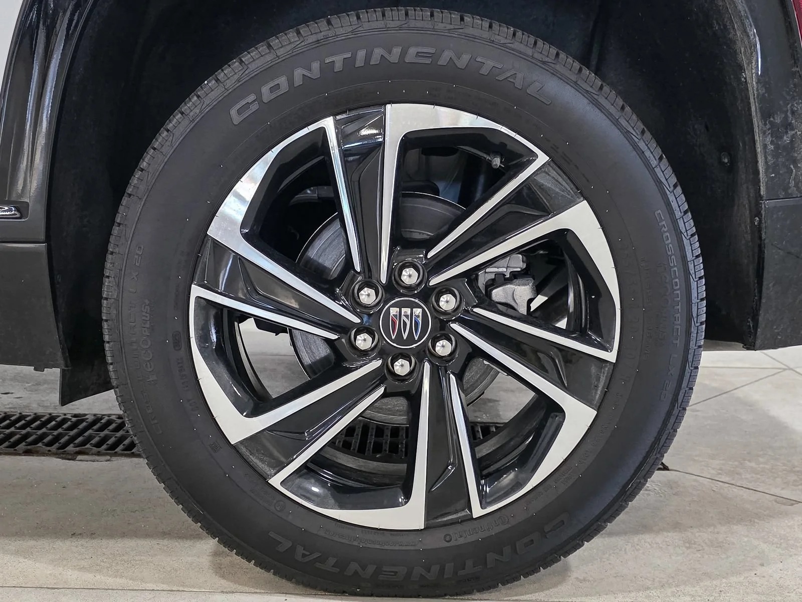 2026 Buick Enclave Sport Touring - Photo 17