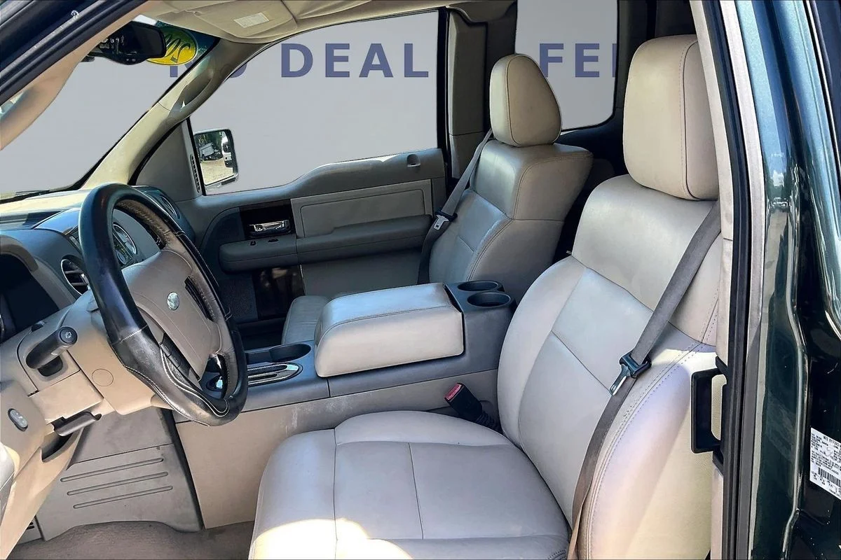 Used 2004 Green Ford LARIAT image 19