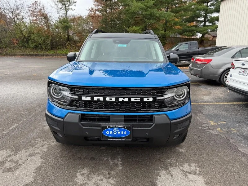 New 2025 Velocity Blue Metallic Ford Outer Banks® image 2