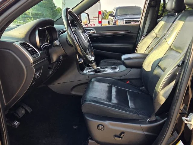 Used 2020 Black Jeep Limited image 5