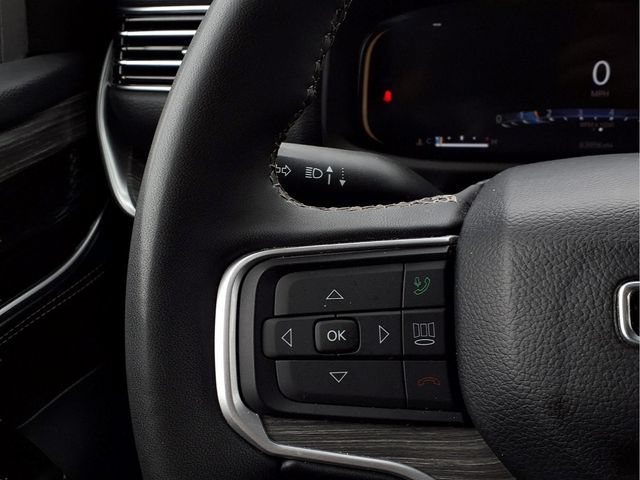 Used 2024  Jeep Series III image 13