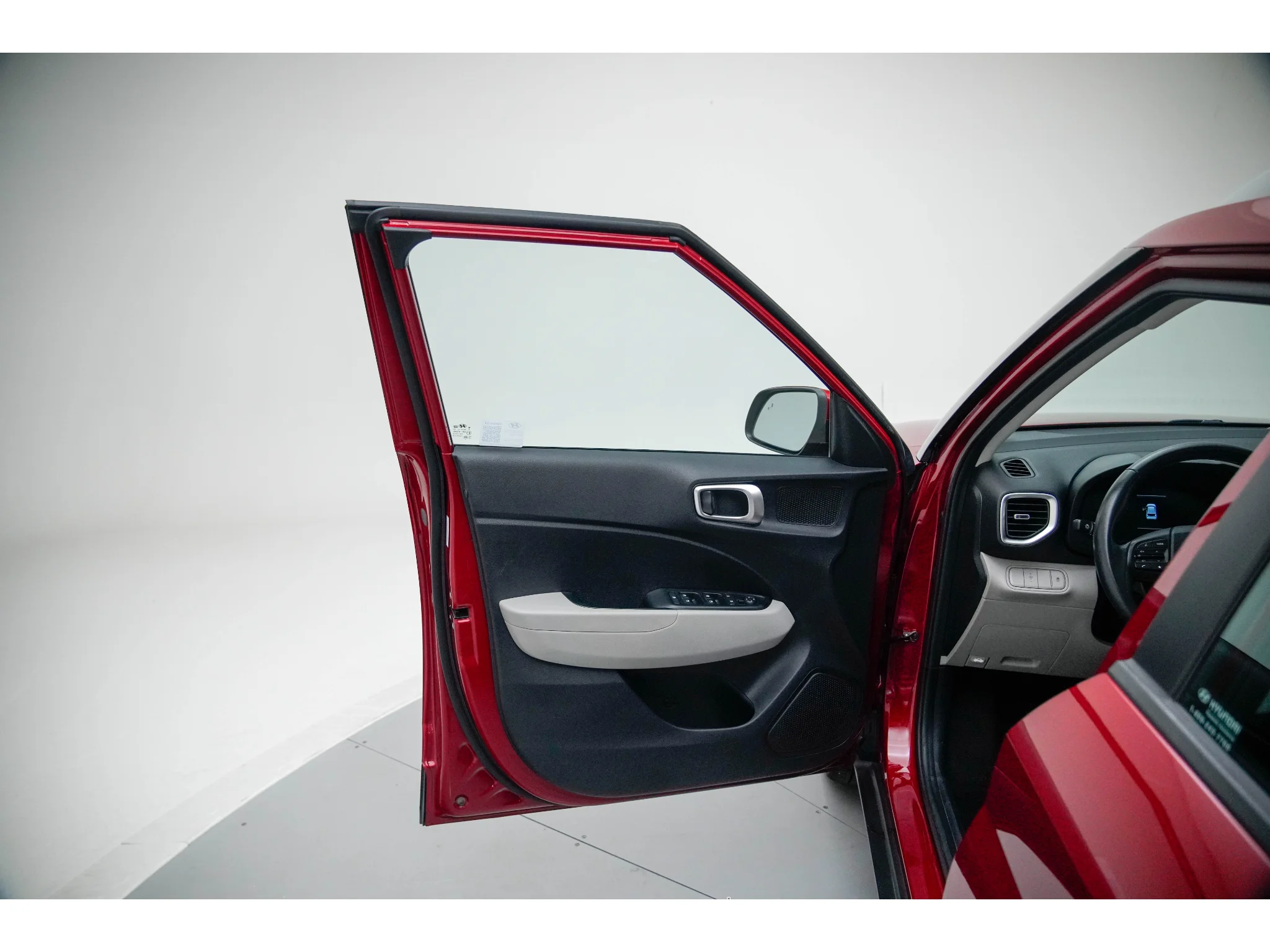 Used 2025 Ultimate Red Hyundai SEL image 15