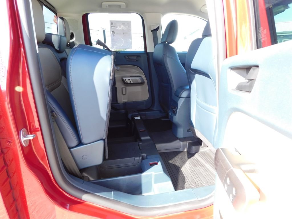 Used 2026 Red Ford Lariat image 27