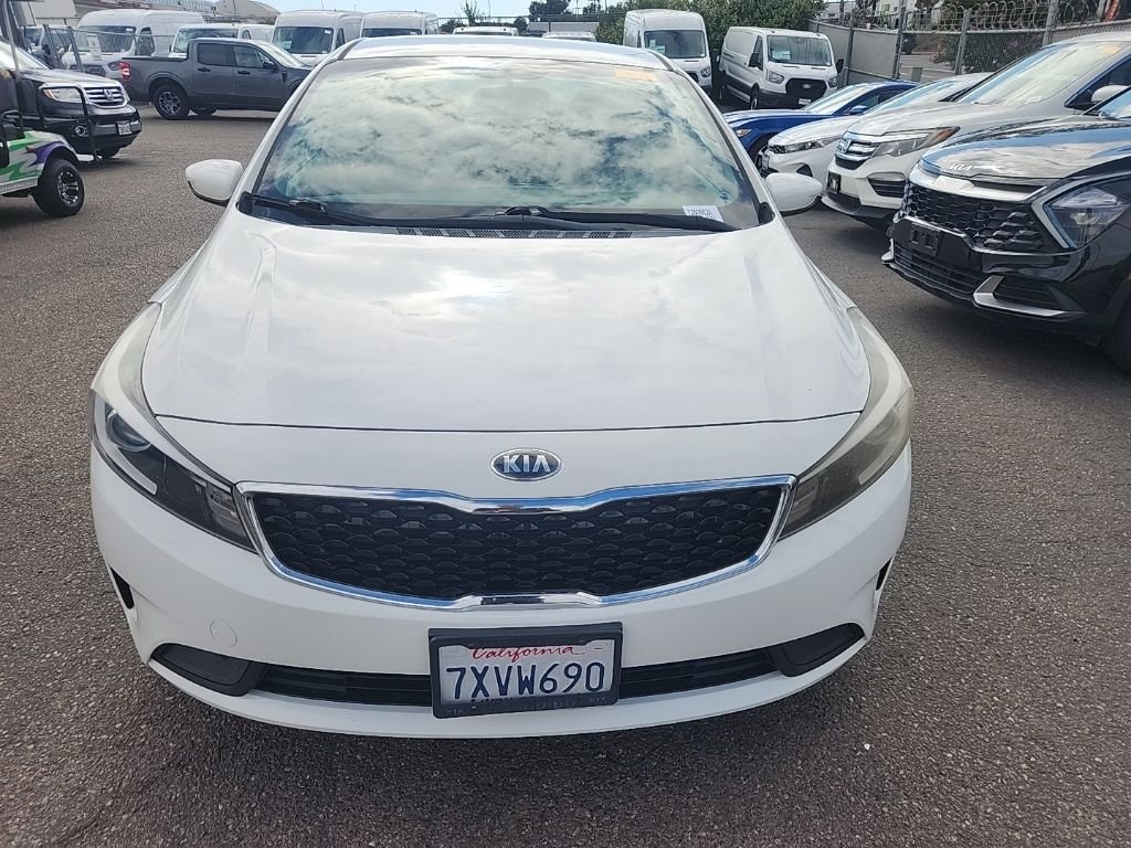 Used 2017 White Kia LX image 2