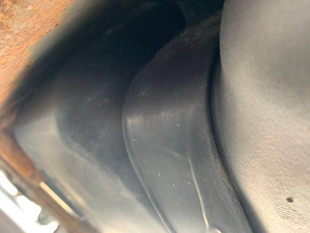Used 2016 BLACK Chevrolet LT image 7