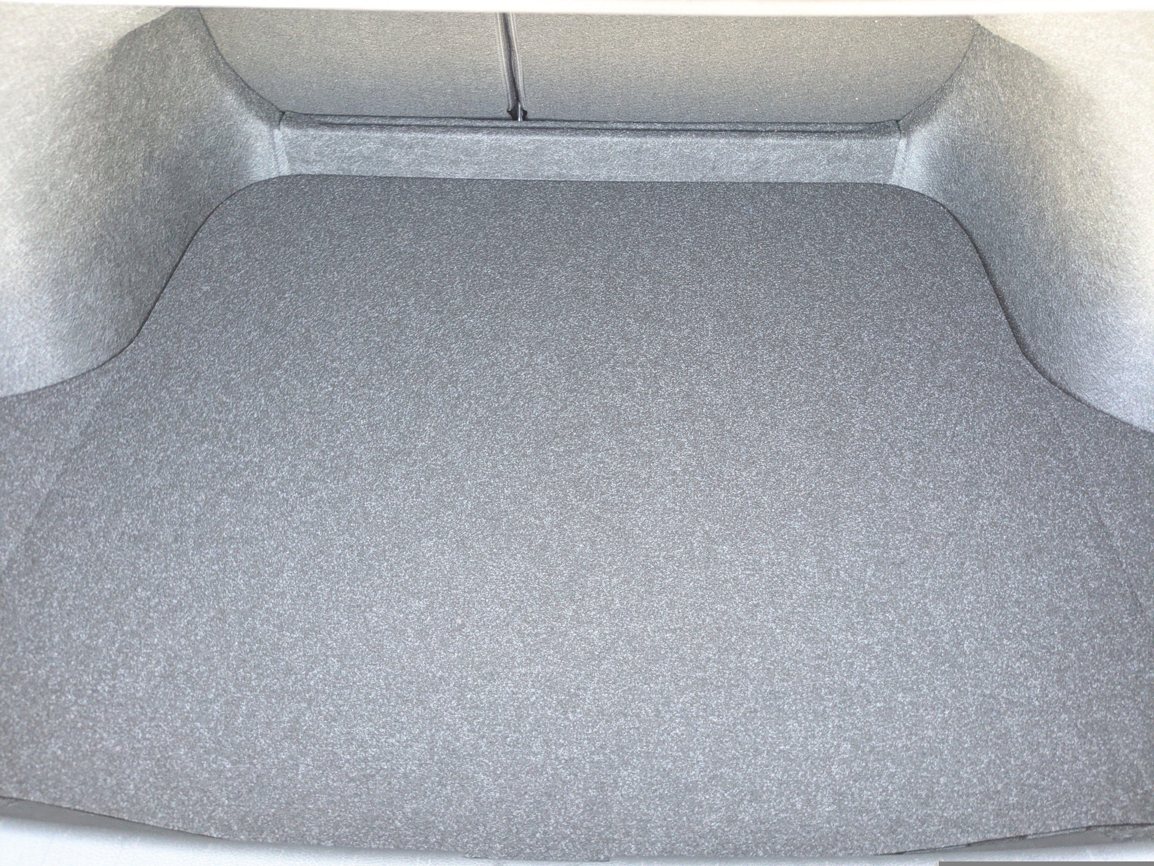 New 2026 Aspen White Tricoat/Super Black Nissan SR image 26