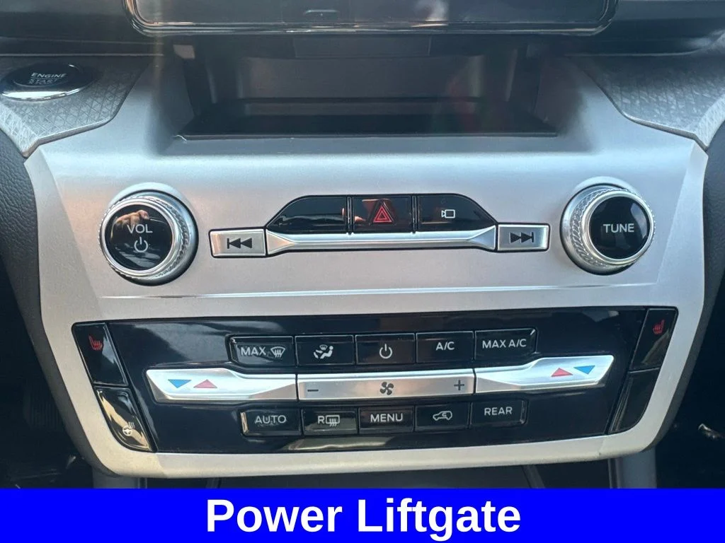 Used 2022 White Ford Timberline image 38