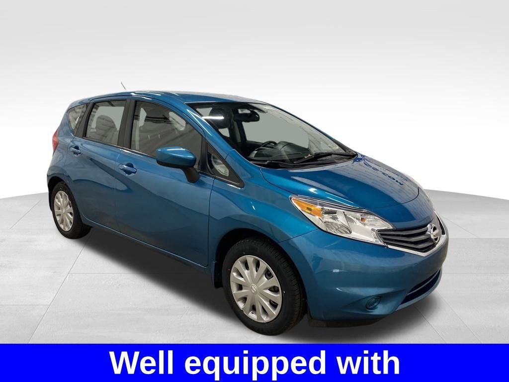 2015 Nissan Versa Note SV photo 3