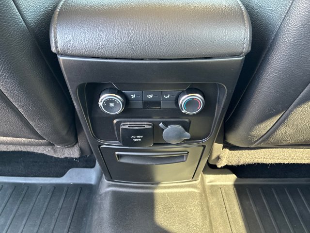 Used 2019 Blue Ford SEL image 16