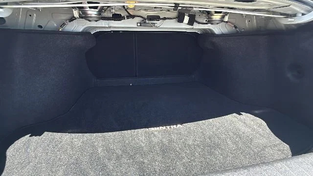 2024 Nissan Sentra SR - Photo 27