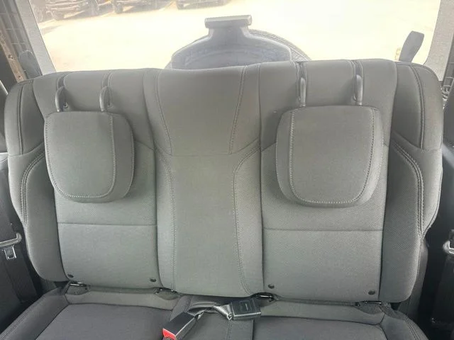 Used 2022  Jeep Sport image 13