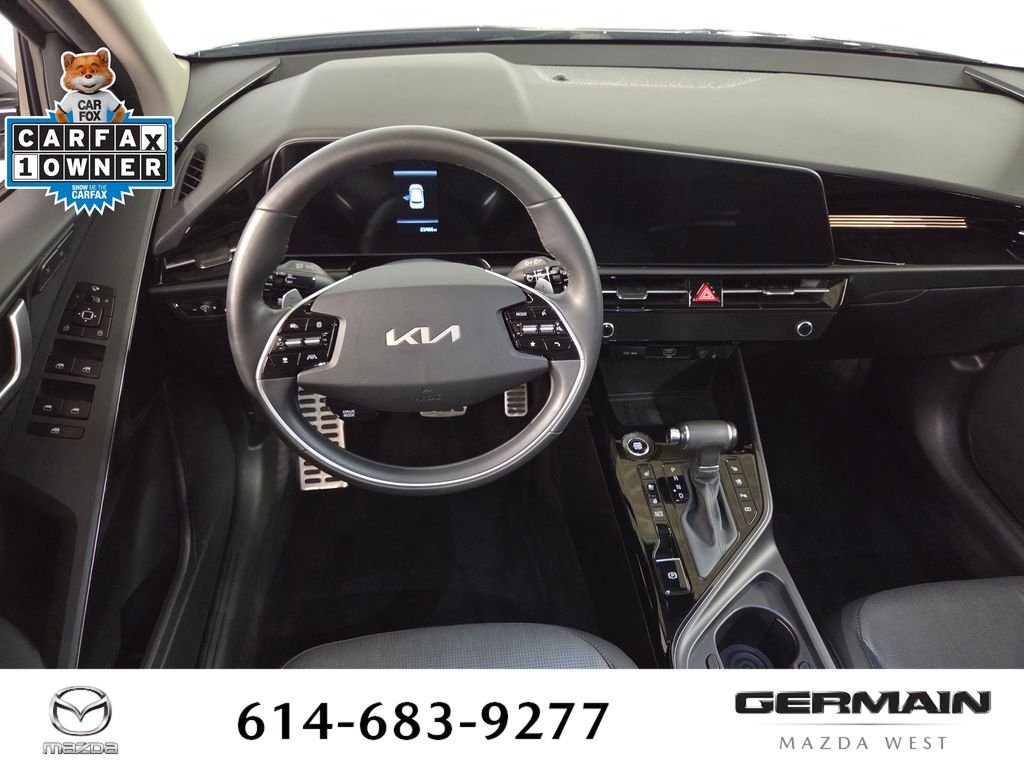 Used 2024 Gray Kia SX Touring image 18
