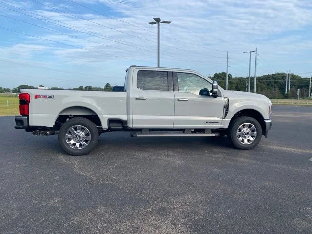 New 2026 Avalanche Ford F-250® Lariat® image 9