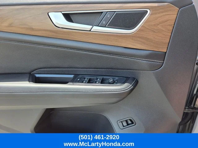 2025 Volkswagen Atlas SE w/Tech - Photo 28