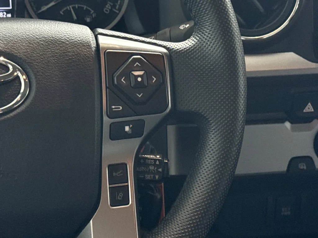 Used 2021 Silver Toyota SR5 image 18