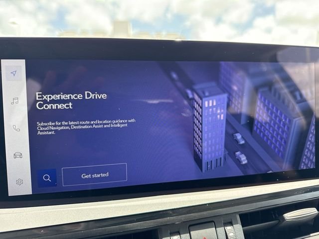 Certified Used 2025 CAVIAR Lexus 300h image 18