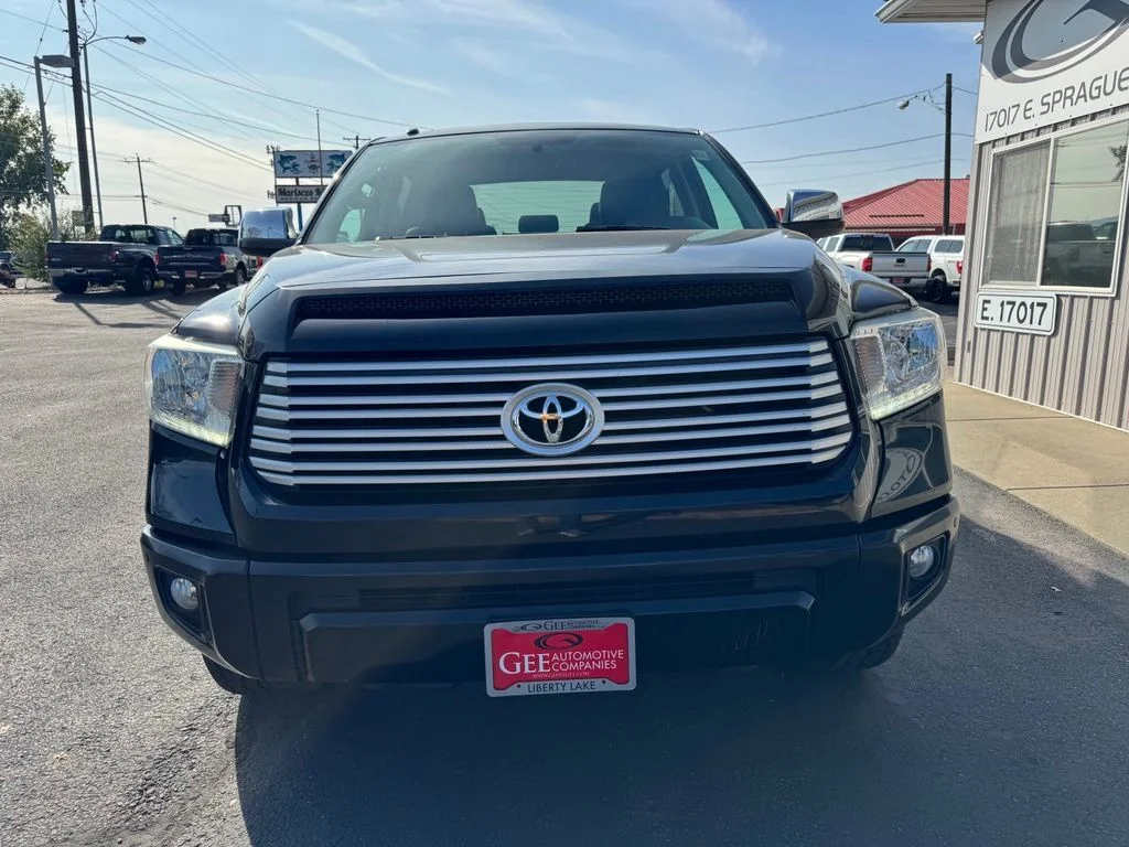 Used 2014 Black Toyota Platinum image 8