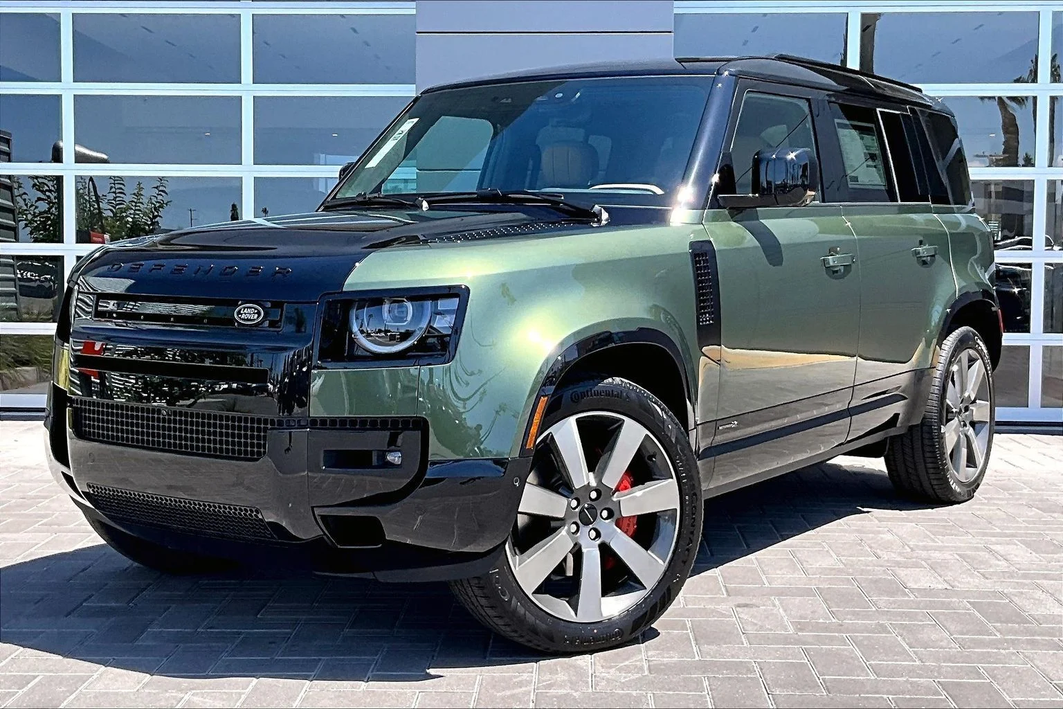 New 2026 Woolstone Green Land Rover X image 1