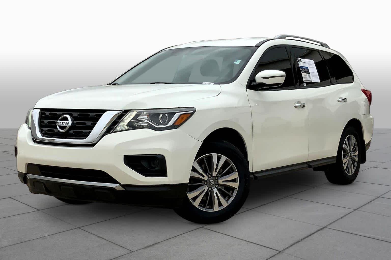 2020 Nissan Pathfinder S