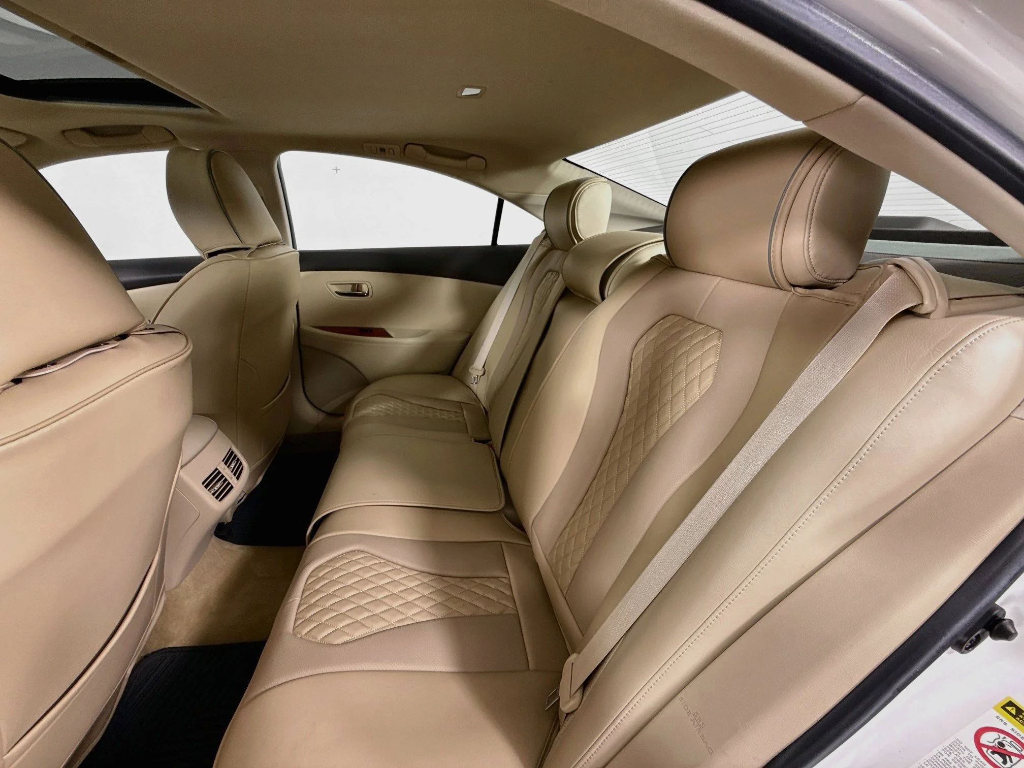 Used 2010 Starfire Pearl Lexus 350 image 21