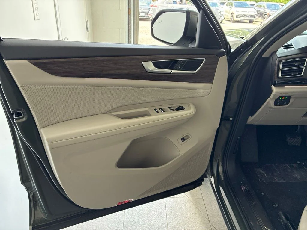 2026 Volkswagen Atlas SEL - Photo 31