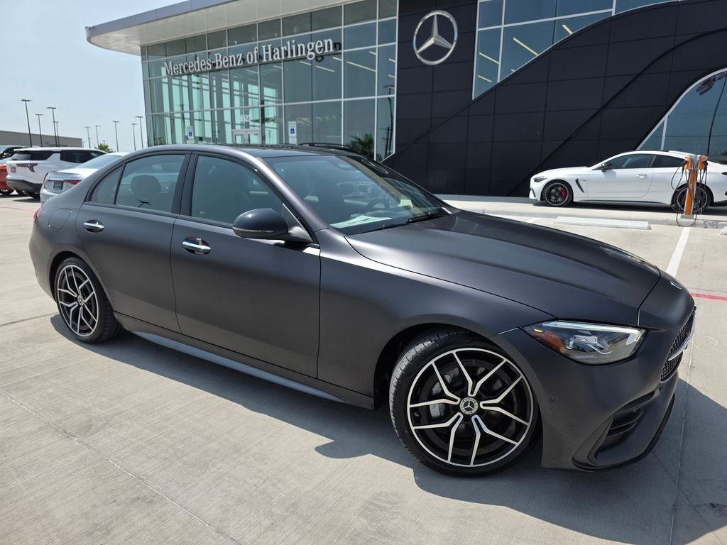 New 2026 MANUFAKTUR exclusive graphite grey magno Mercedes-Benz C 300 image 1